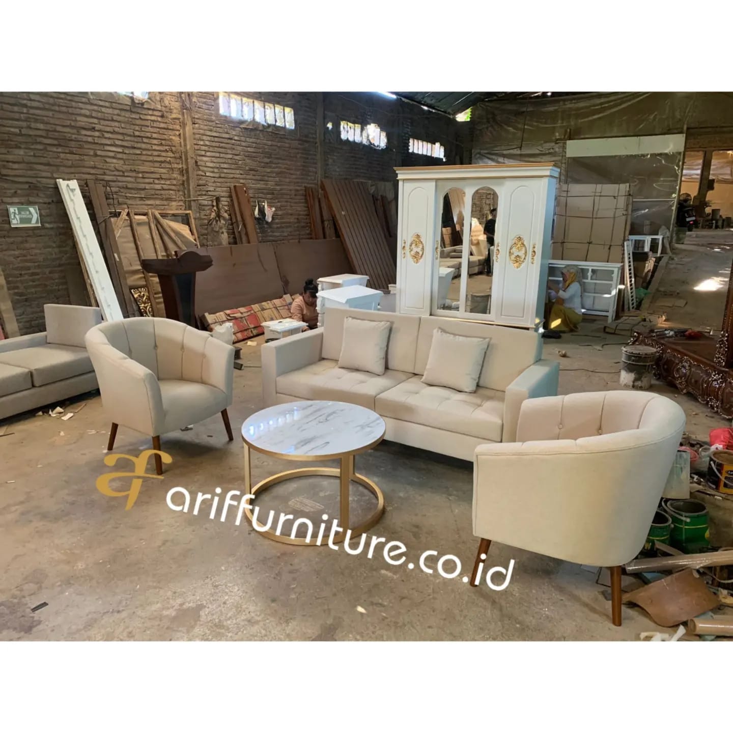 Set Sofa Tamu Minimal Modern Luxury