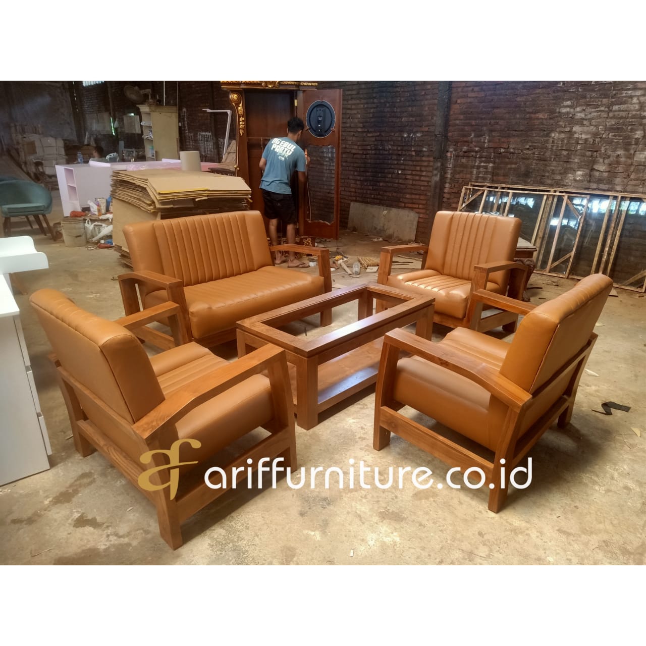 Kursi Sofa Ruang Tamu Klasik Brown Exclusive 1